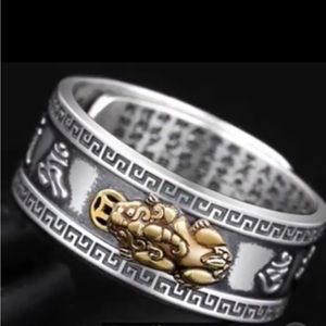 Meet your Posher, Edward